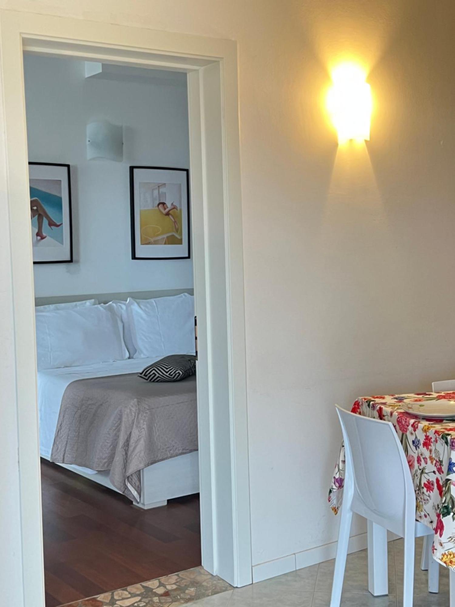 Margherita 8 Apartment - Ground Floor Rimini Bagian luar foto